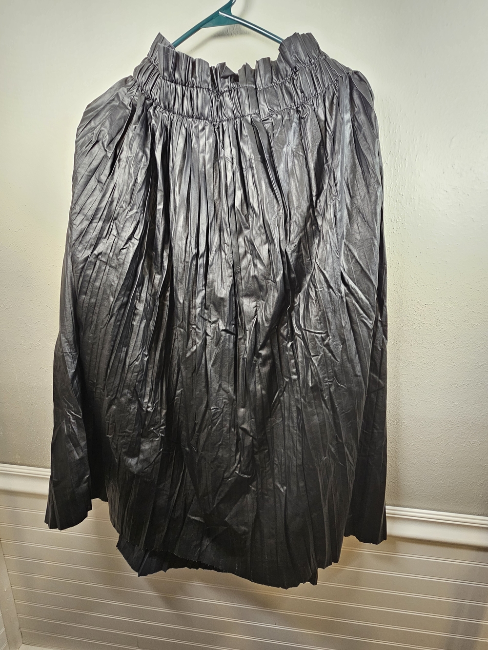 Ashley Stewart Black Pleated Skirt - Full Circle Skater